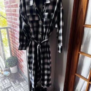 Black and White Plaid Belted Shacket Dress / Jacket- Size XL